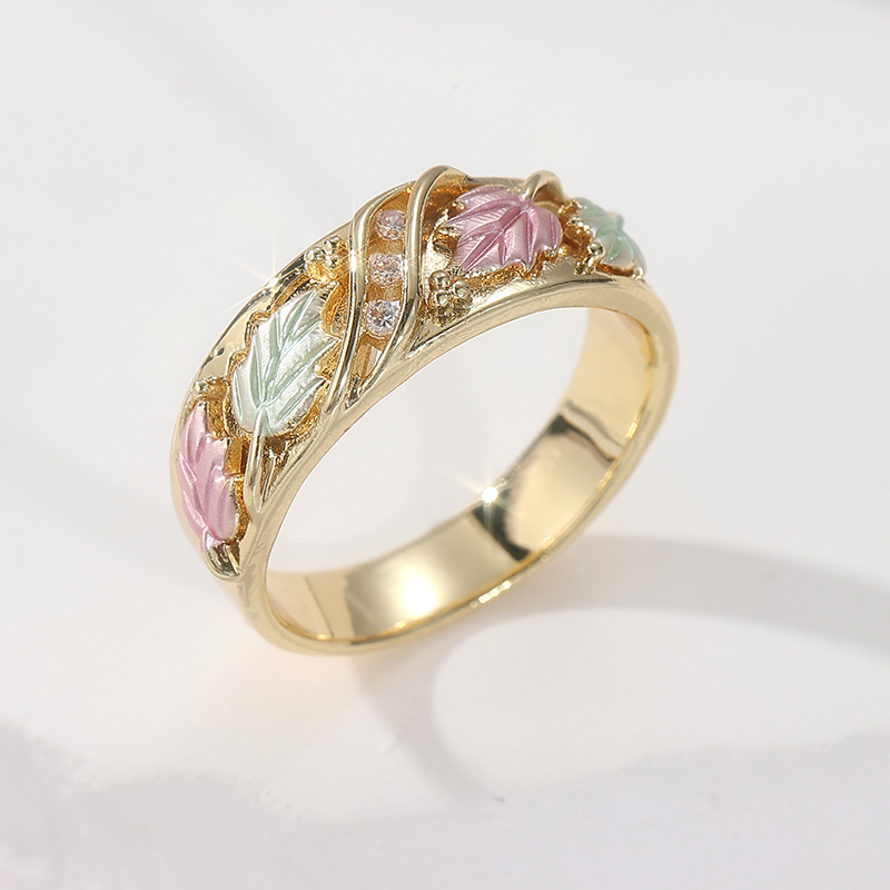 Women's Bohemian Elegance Hand-Carved Leaf Ring